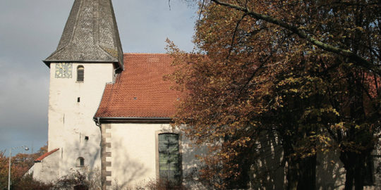 CC-Lizenz-BY-SA-Losch-kirche-engelbostel